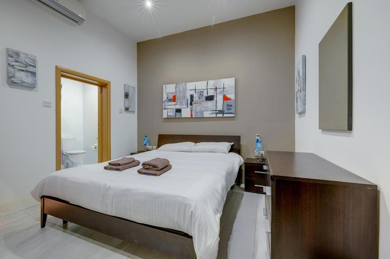 Modern 1Br Maisonette Steps From The Promenade Sliema Exterior photo